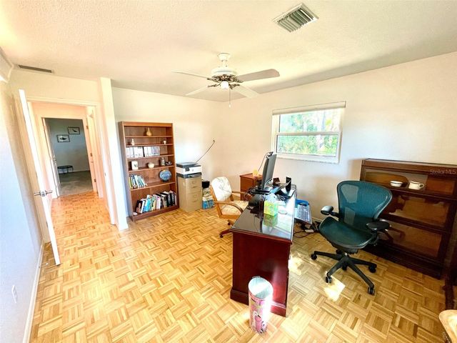 98 HOURGLASS DRIVE, Venice, FL 34293
