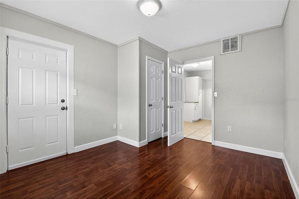 Image 10 of property listing at 312 N RANDOLPH AVENUE, Kissimmee, FL 34741