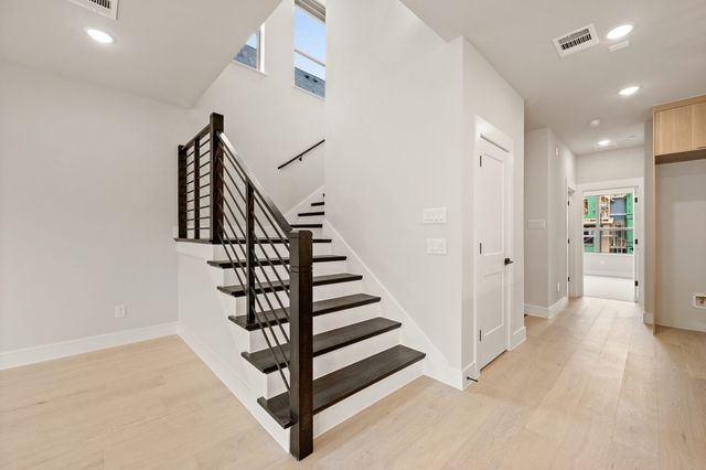 1352 Cherry Hills Lane, Irving, TX 75038