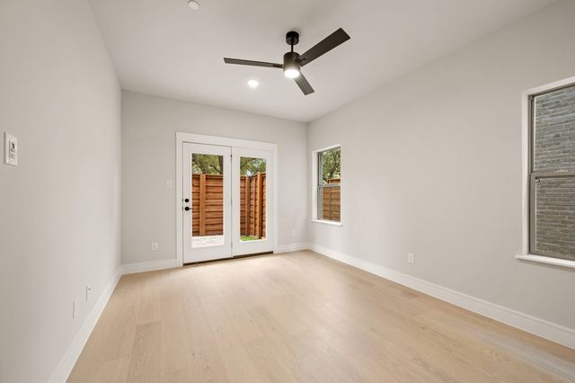 1352 Cherry Hills Lane, Irving, TX 75038