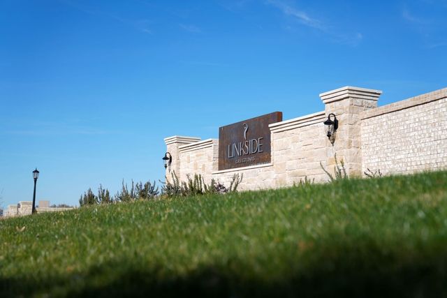 1352 Cherry Hills Lane, Irving, TX 75038