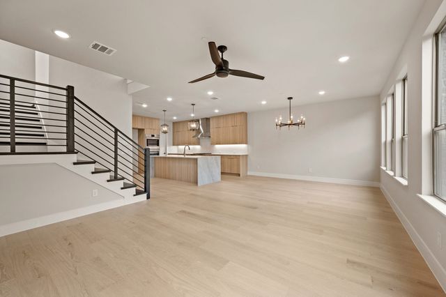 1352 Cherry Hills Lane, Irving, TX 75038