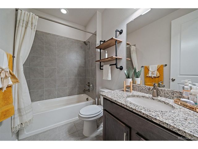 7718 Greenwater Cir, Castle Rock, CO 80108