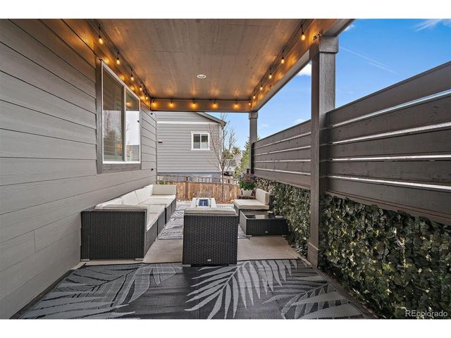 7718 Greenwater Cir, Castle Rock, CO 80108