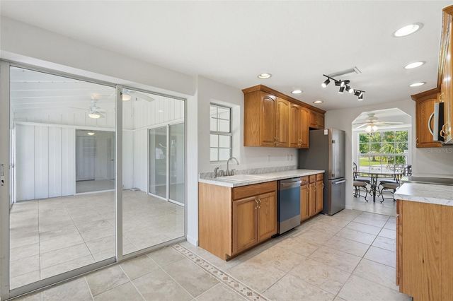 700 DOLPHIN PARKWAY, Punta Gorda, FL 33950
