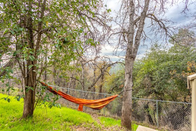 4720 Enchanted Way, Redding, CA 96001