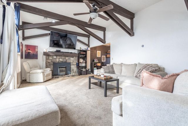 4720 Enchanted Way, Redding, CA 96001