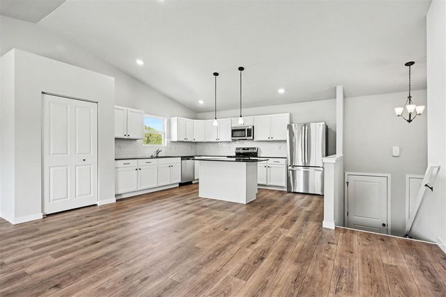 71372 Embassy Road, Edwardsburg, MI 49112