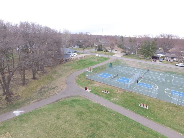 558 113th Lane NW, Coon Rapids, MN 55448