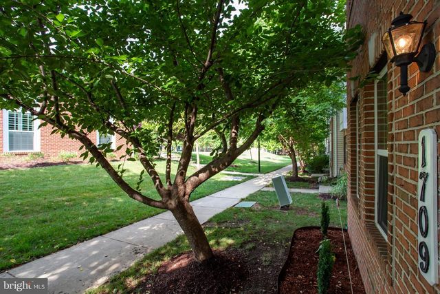 1709 FERNWOOD DR, Upper Marlboro, MD 20774