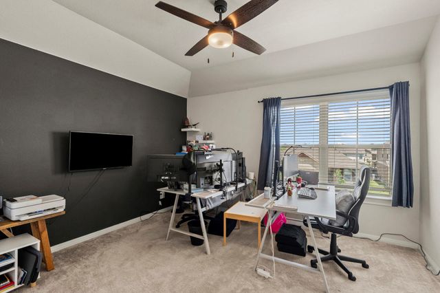 548 Purple Heart DR, Buda, TX 78610