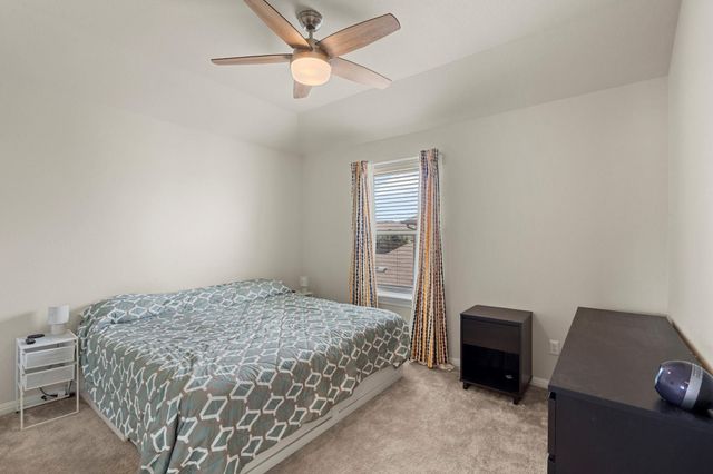548 Purple Heart DR, Buda, TX 78610