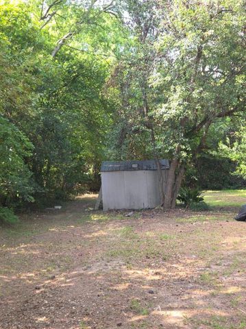 1289 Hillridge Drive, Macon, GA 31206