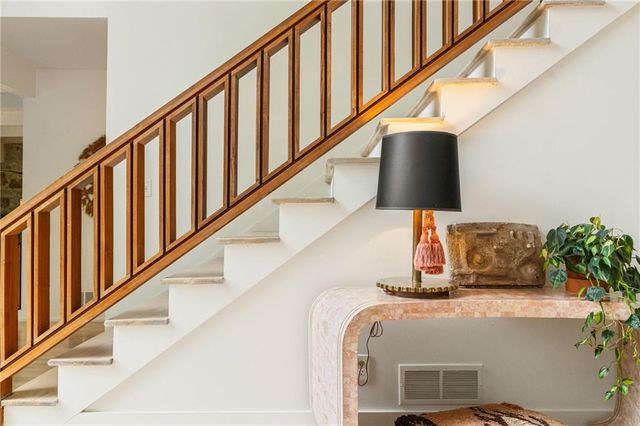 225 River North Drive, Atlanta, GA 30328
