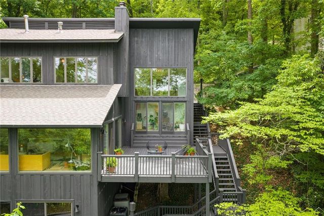 225 River North Drive, Atlanta, GA 30328