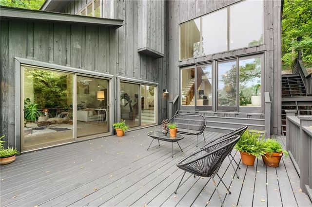 225 River North Drive, Atlanta, GA 30328