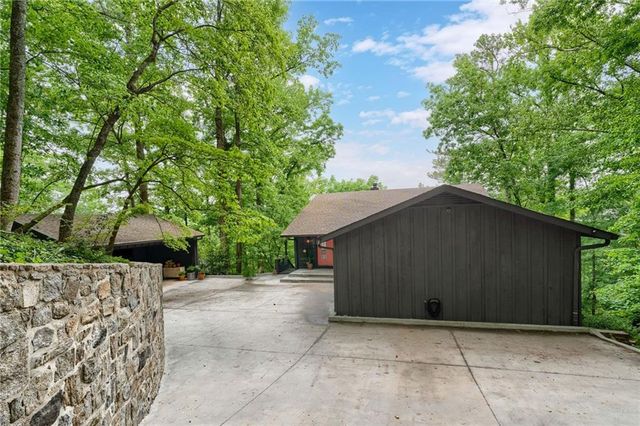 225 River North Drive, Atlanta, GA 30328