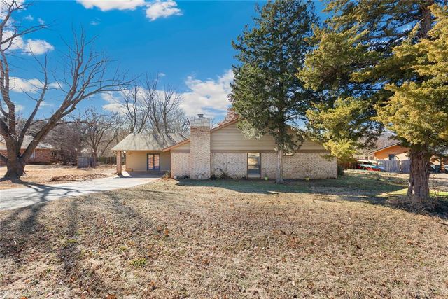 1008 Shelly Lane, Edmond, OK 73034