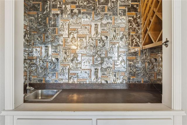 1008 Shelly Lane, Edmond, OK 73034