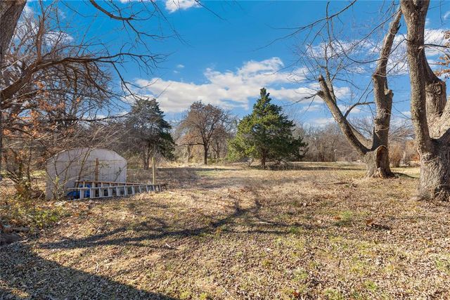 1008 Shelly Lane, Edmond, OK 73034