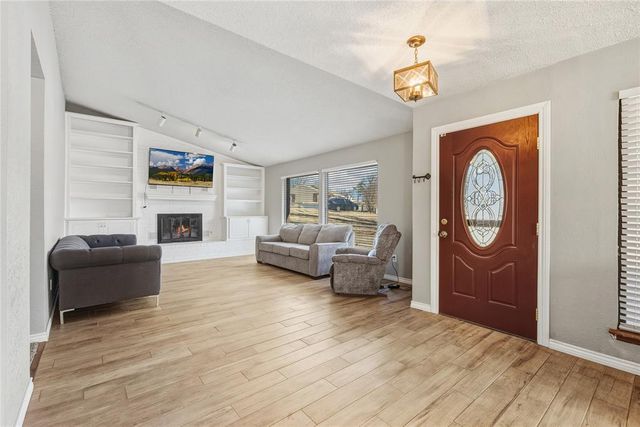 1008 Shelly Lane, Edmond, OK 73034