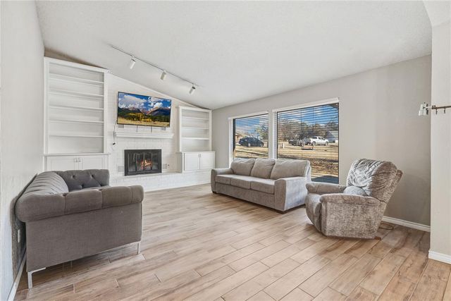 1008 Shelly Lane, Edmond, OK 73034