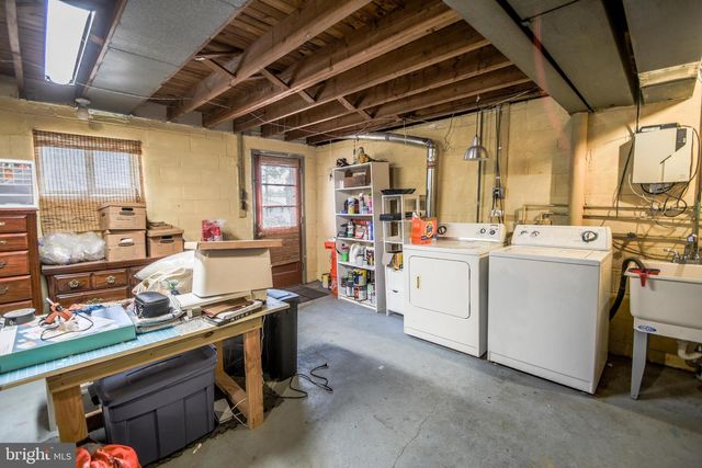 529 MARKEL RD, Conshohocken, PA 19428