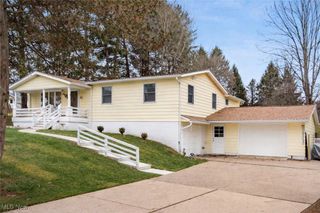 1268 Ellen Drive, Zanesville, OH 43701