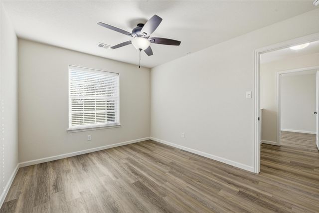 2717 Aspenhill Drive, Denton, TX 76209