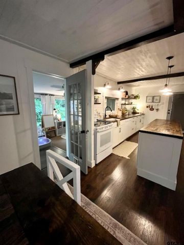 901 RIM OF THE WORLD, Tool, TX 75143