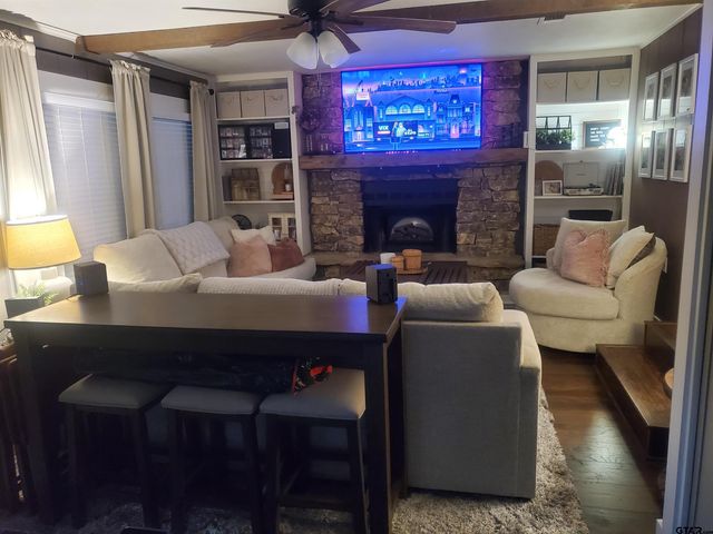 901 RIM OF THE WORLD, Tool, TX 75143