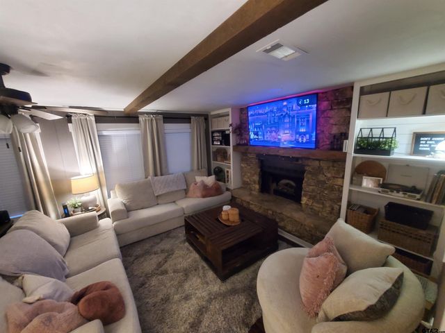 901 RIM OF THE WORLD, Tool, TX 75143