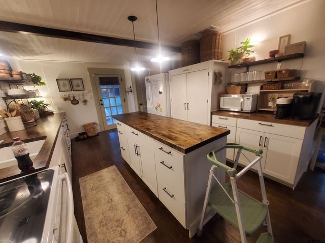 901 RIM OF THE WORLD, Tool, TX 75143