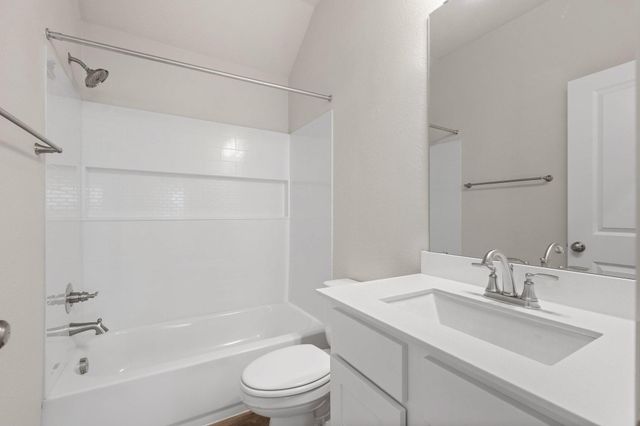 205 Banyon DR, Liberty Hill, TX 78642