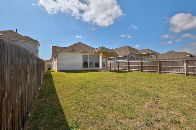 205 Banyon DR, Liberty Hill, TX 78642