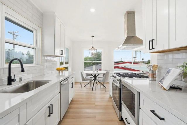 5474 Olvera Ave, San Diego, CA 92114