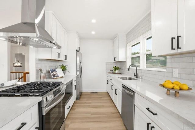 5474 Olvera Ave, San Diego, CA 92114