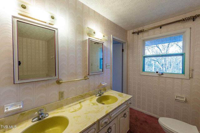 2616 Suffolk Street, Kingsport, TN 37660