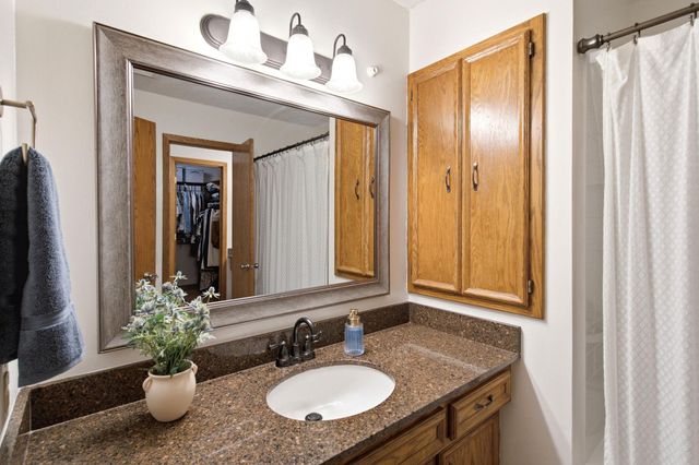 14202 Towers Lane, Eden Prairie, MN 55347
