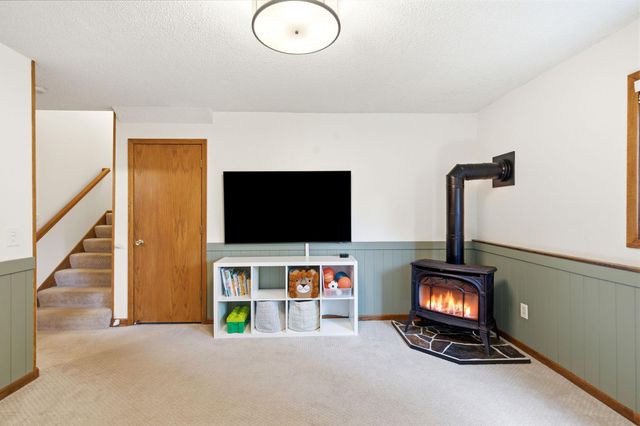 14202 Towers Lane, Eden Prairie, MN 55347