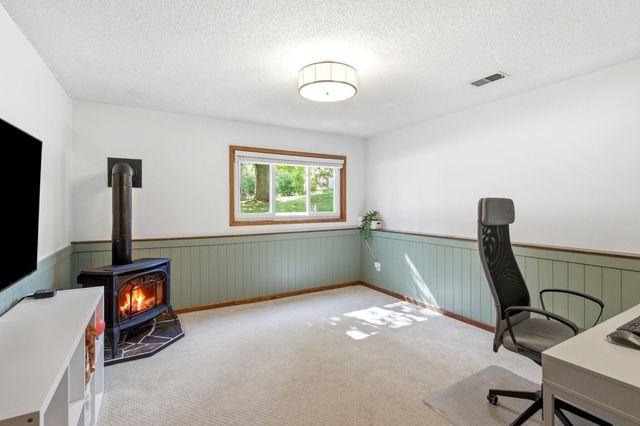 14202 Towers Lane, Eden Prairie, MN 55347