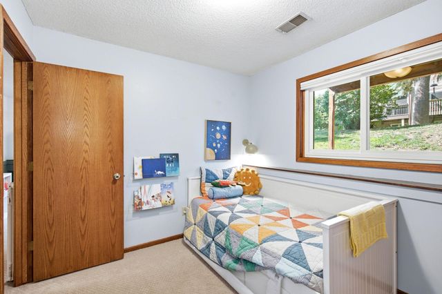 14202 Towers Lane, Eden Prairie, MN 55347