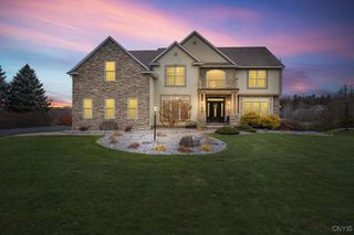 603 Briar Brook Run, Manlius, NY 13066