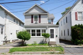 24 1/2 Champlain Street, Plattsburgh, NY 12901