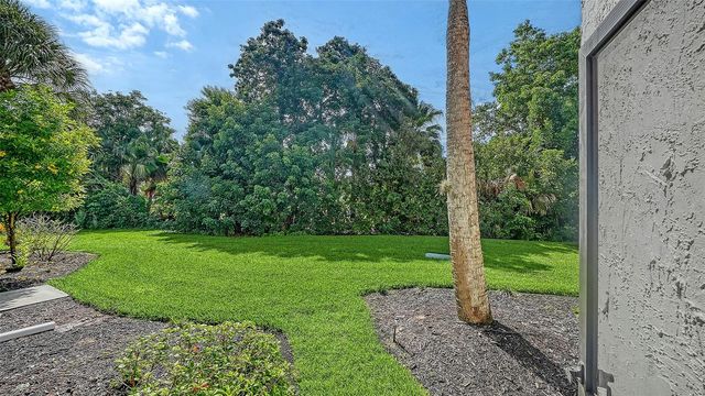 1646 STICKNEY POINT ROAD 101, Sarasota, FL 34231