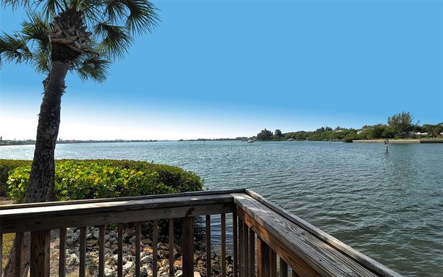 1646 STICKNEY POINT ROAD 101, Sarasota, FL 34231