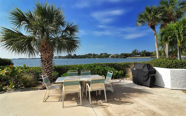 1646 STICKNEY POINT ROAD 101, Sarasota, FL 34231