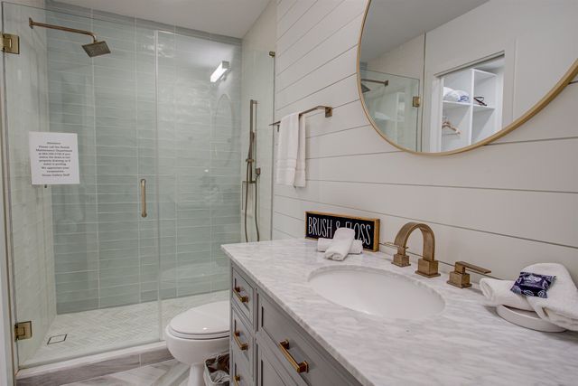 25 Village Del Lago Cir, St Augustine, FL 32080