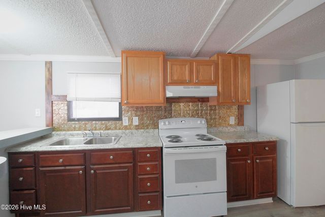 2937 Indian Street SW, Supply, NC 28462