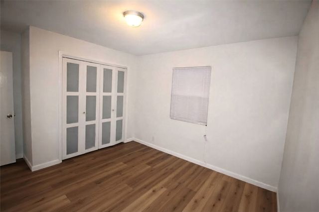 237 Samuel Street, Lewisville, TX 75057